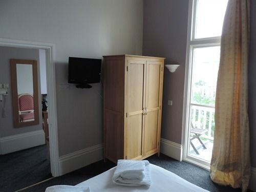 Hotel Bath House 3*